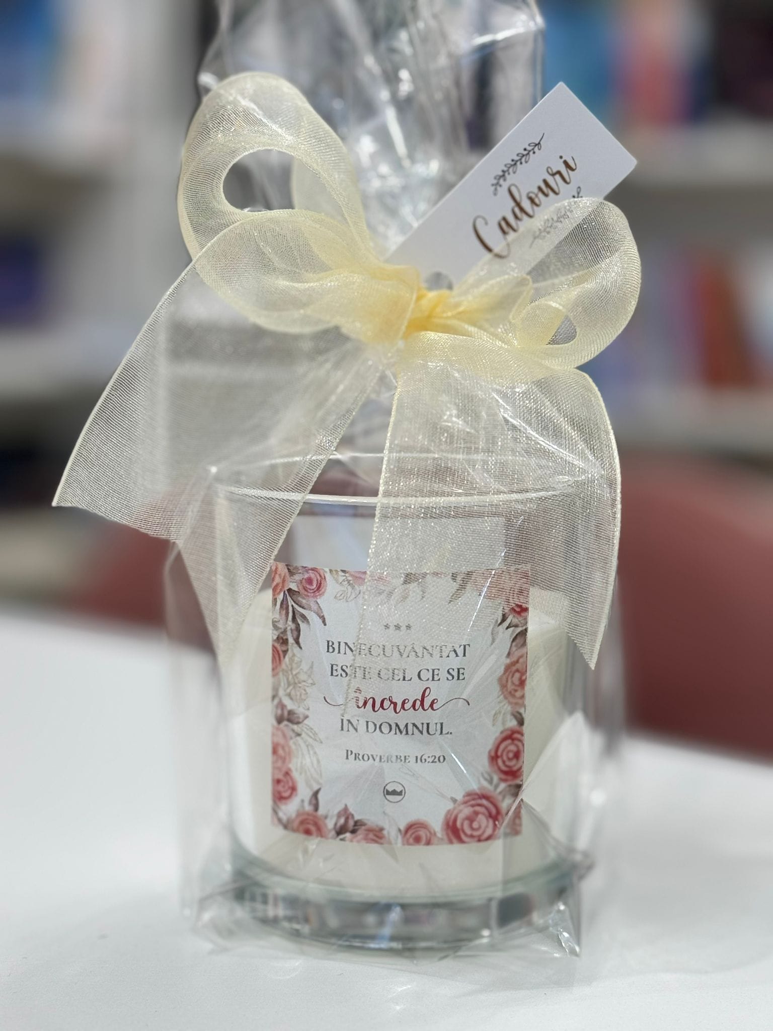 Lumânare parfumată rotundă 2 Lumanare parfumata rotunda - libraria Lira