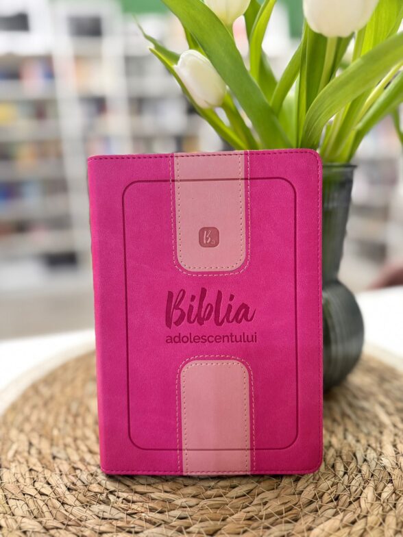 Biblia adolescentului - coperta roz