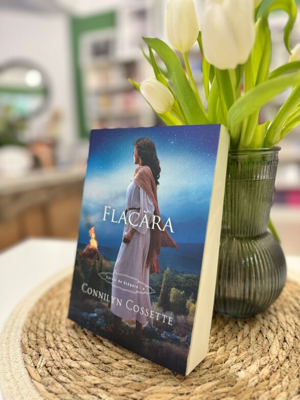 Flacara - Connilyn Cossette